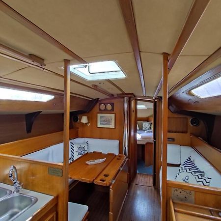 Dormire In Barca A Vela Maratea Kültér fotó